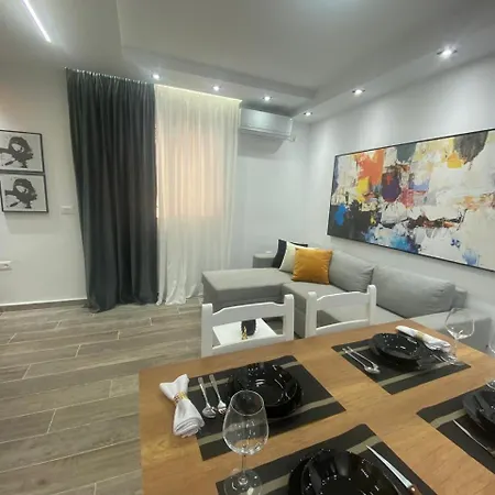 Apartman Seaside Aaron Golem